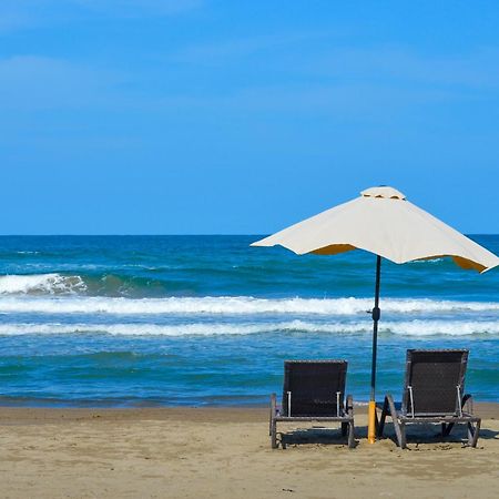 Artisan Playa Esmeralda Family Beach Hotel Playa Chachalacas エクステリア 写真