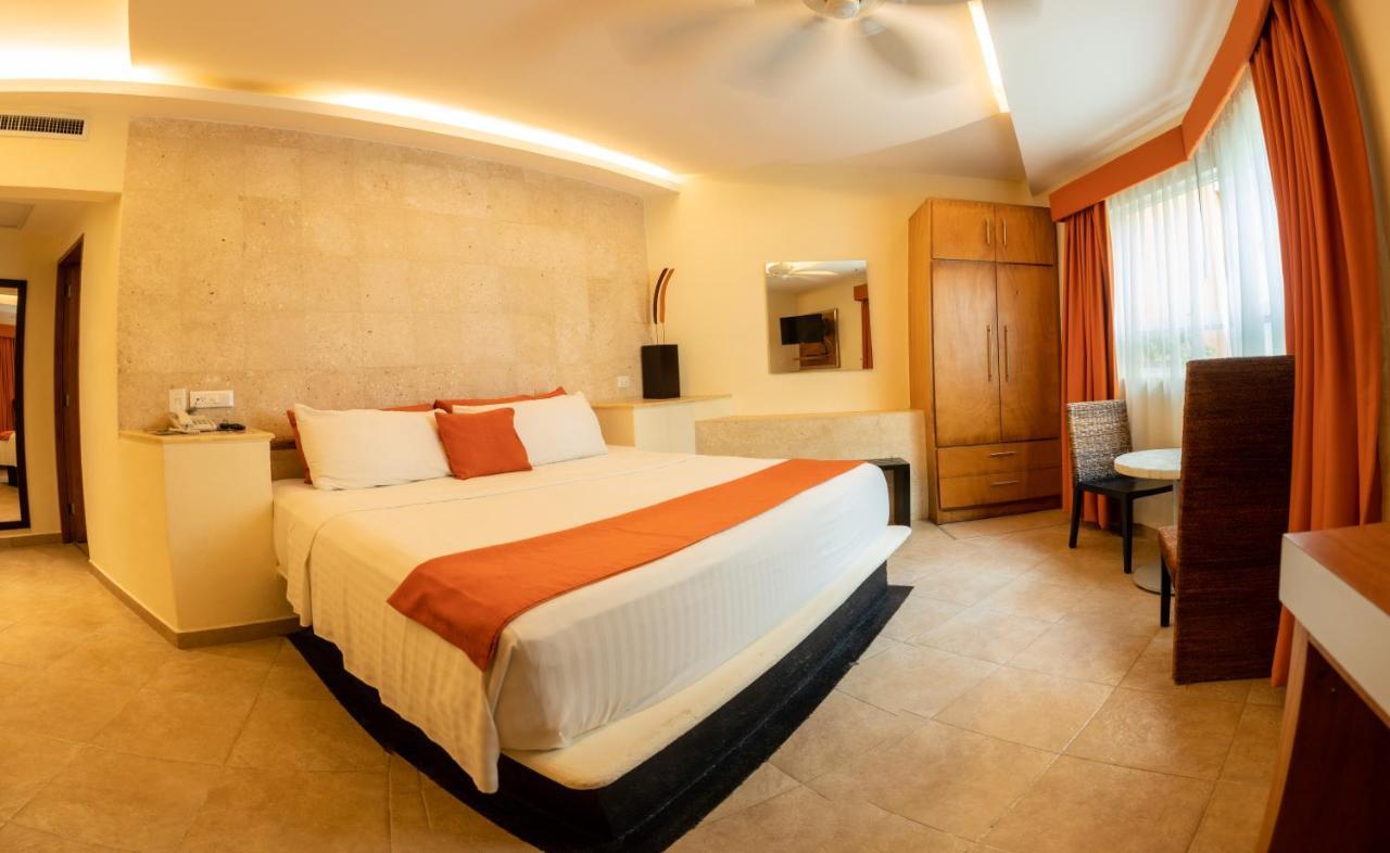Artisan Playa Esmeralda Family Beach Hotel Playa Chachalacas エクステリア 写真