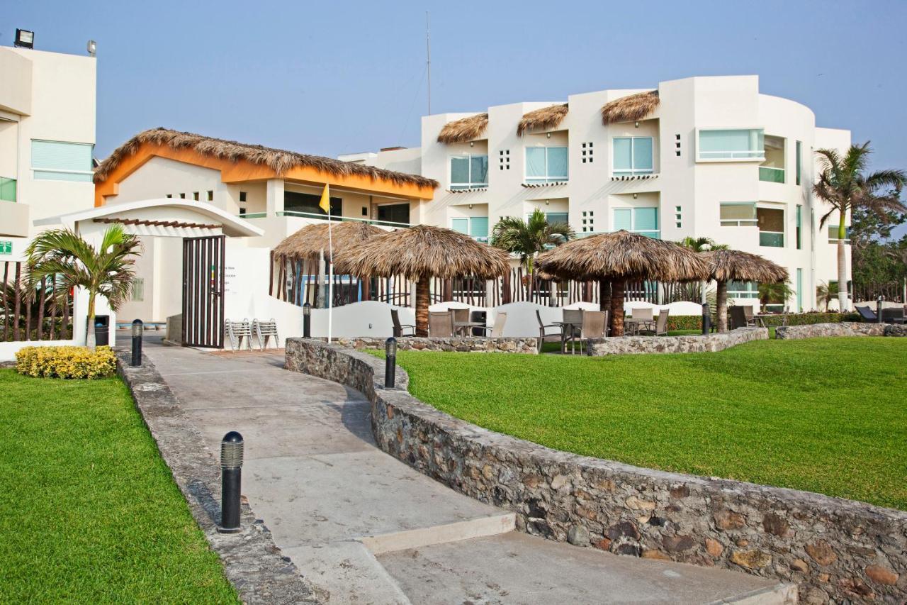 Artisan Playa Esmeralda Family Beach Hotel Playa Chachalacas エクステリア 写真