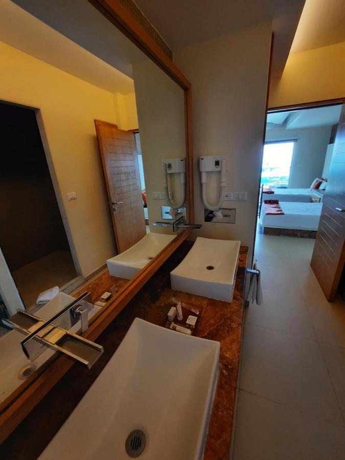 Artisan Playa Esmeralda Family Beach Hotel Playa Chachalacas エクステリア 写真