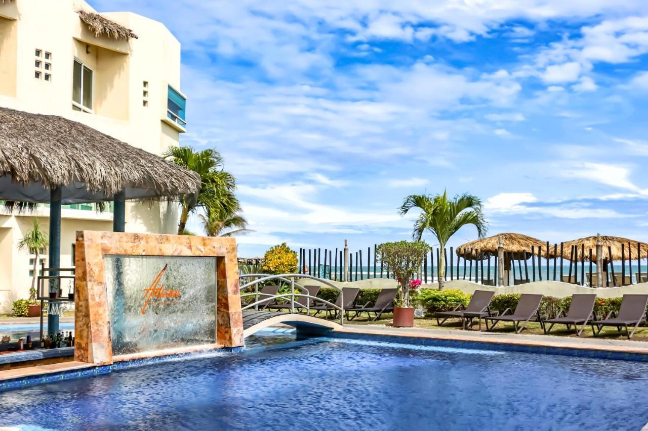 Artisan Playa Esmeralda Family Beach Hotel Playa Chachalacas エクステリア 写真