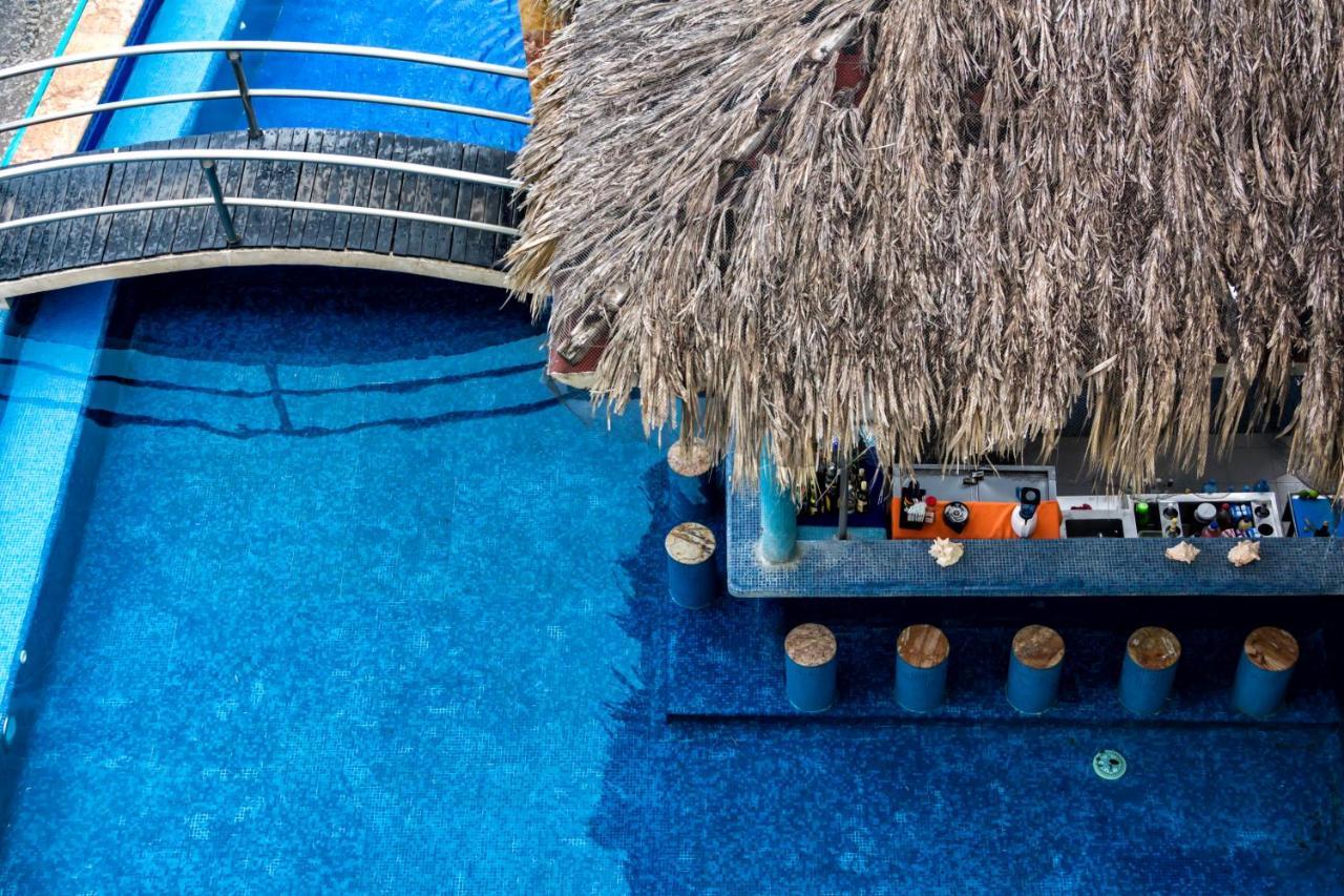 Artisan Playa Esmeralda Family Beach Hotel Playa Chachalacas エクステリア 写真