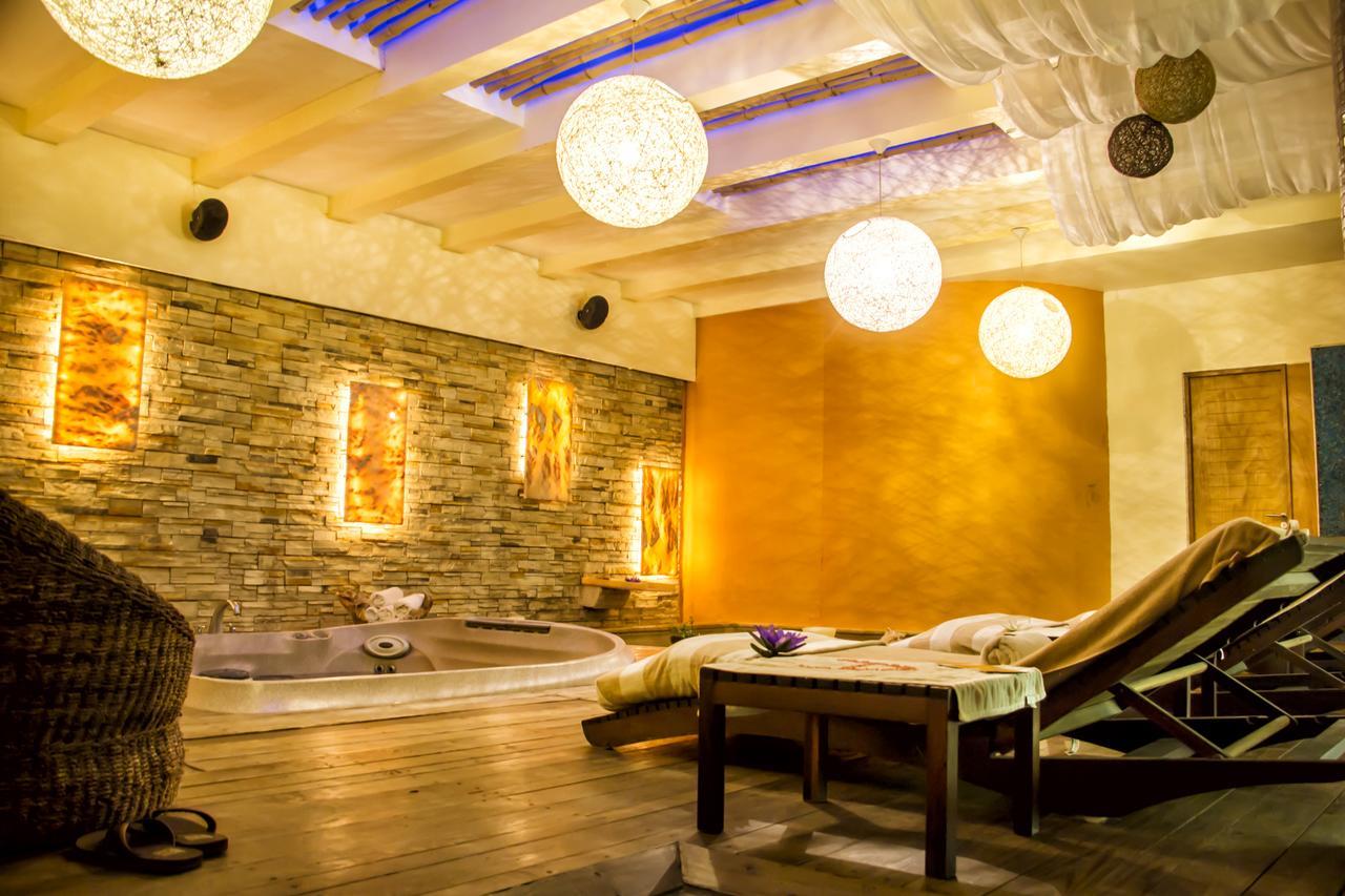 Artisan Playa Esmeralda Family Beach Hotel Playa Chachalacas エクステリア 写真